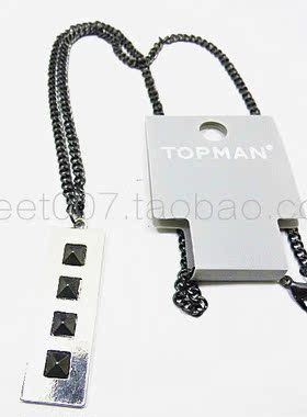 英国男士盾牌铆钉长方形吊坠项链