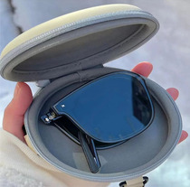 Foldable sunglasses womens 2023 new ultra light pockets sunglasses mens high sense sunscreen anti-UV glasses