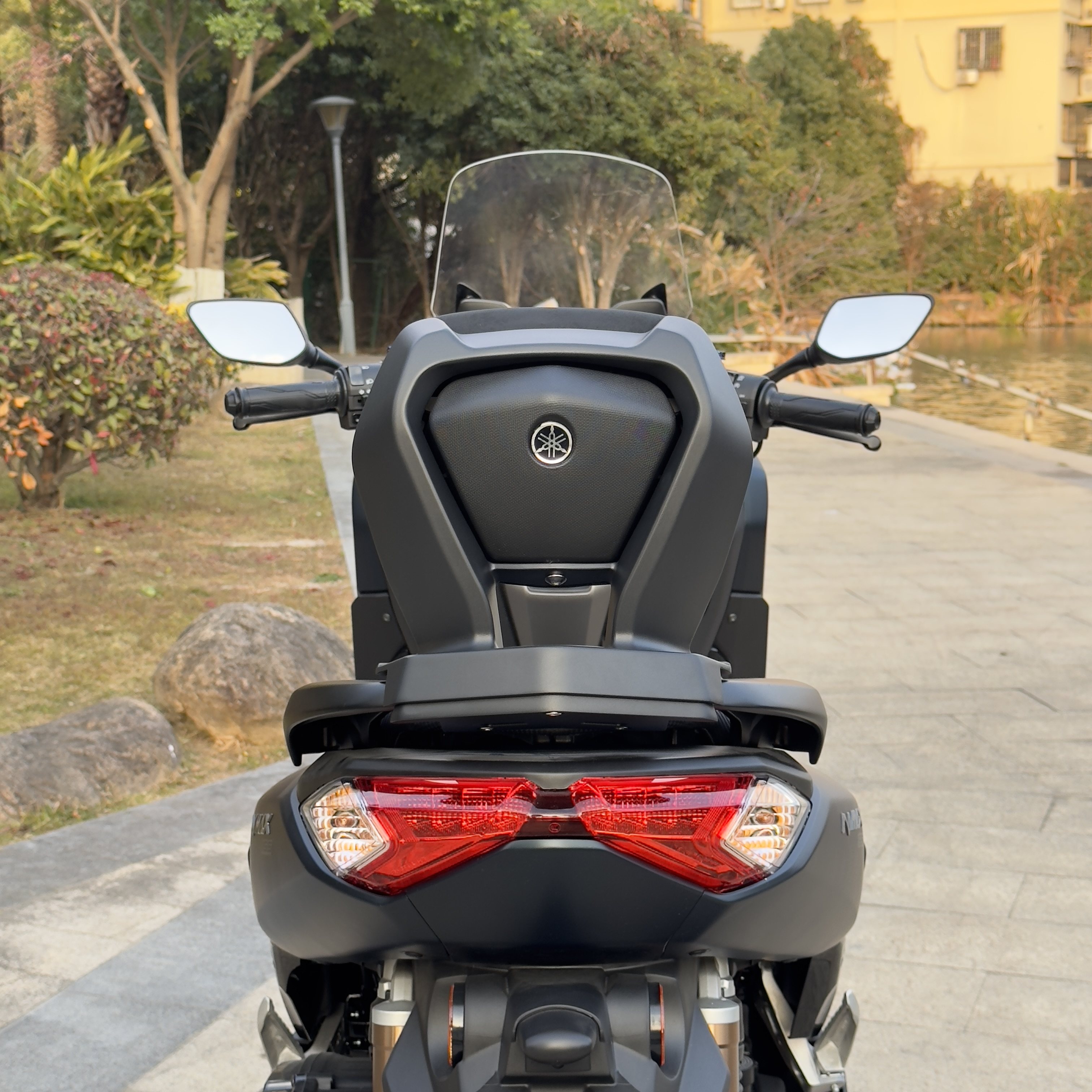 适用于15-24款雅马哈NMAX改装铝合金后靠背 NMAX155升级舒适靠背,淘宝优惠券,粉丝福利购,淘宝优惠卷