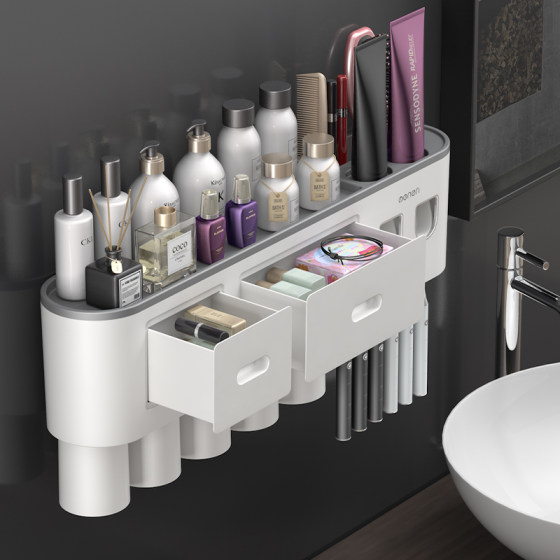 Toothbrush rack without punching mouthwash cup for brushing toothpaste