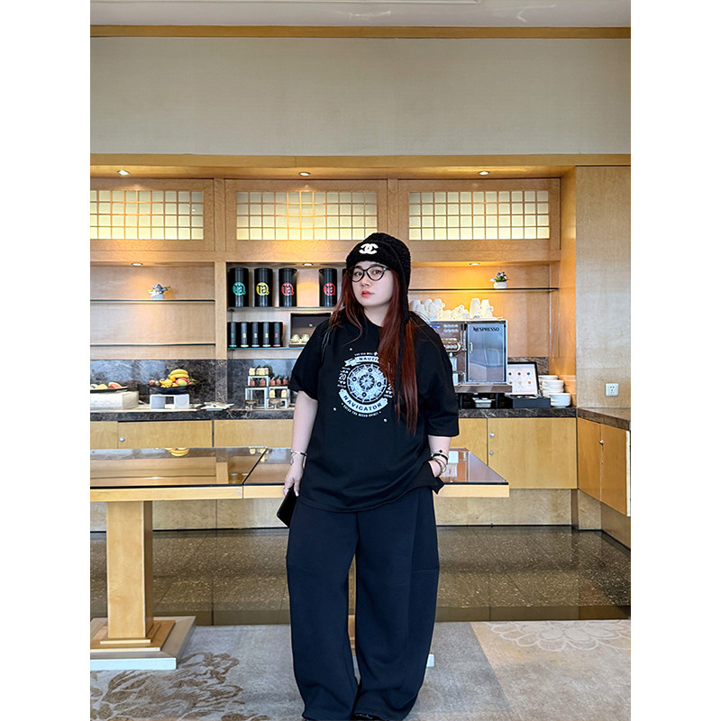 铅笔小鑫大码女装美式复古松弛感时髦印花宽松显瘦T恤,淘宝优惠券,粉丝福利购,淘宝优惠卷