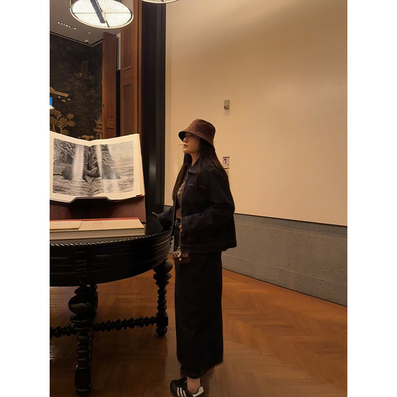 铅笔小鑫大码女装 chill松弛 洗水作旧 拉链牛仔外套+半身裙,淘宝优惠券,粉丝福利购,淘宝优惠卷