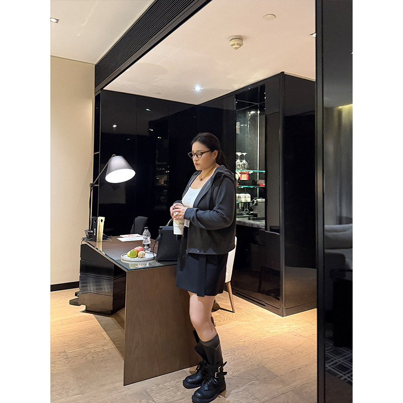 铅笔小鑫大码女装 连帽抽绳 复古纯色 显瘦拉链卫衣外套,淘宝优惠券,粉丝福利购,淘宝优惠卷