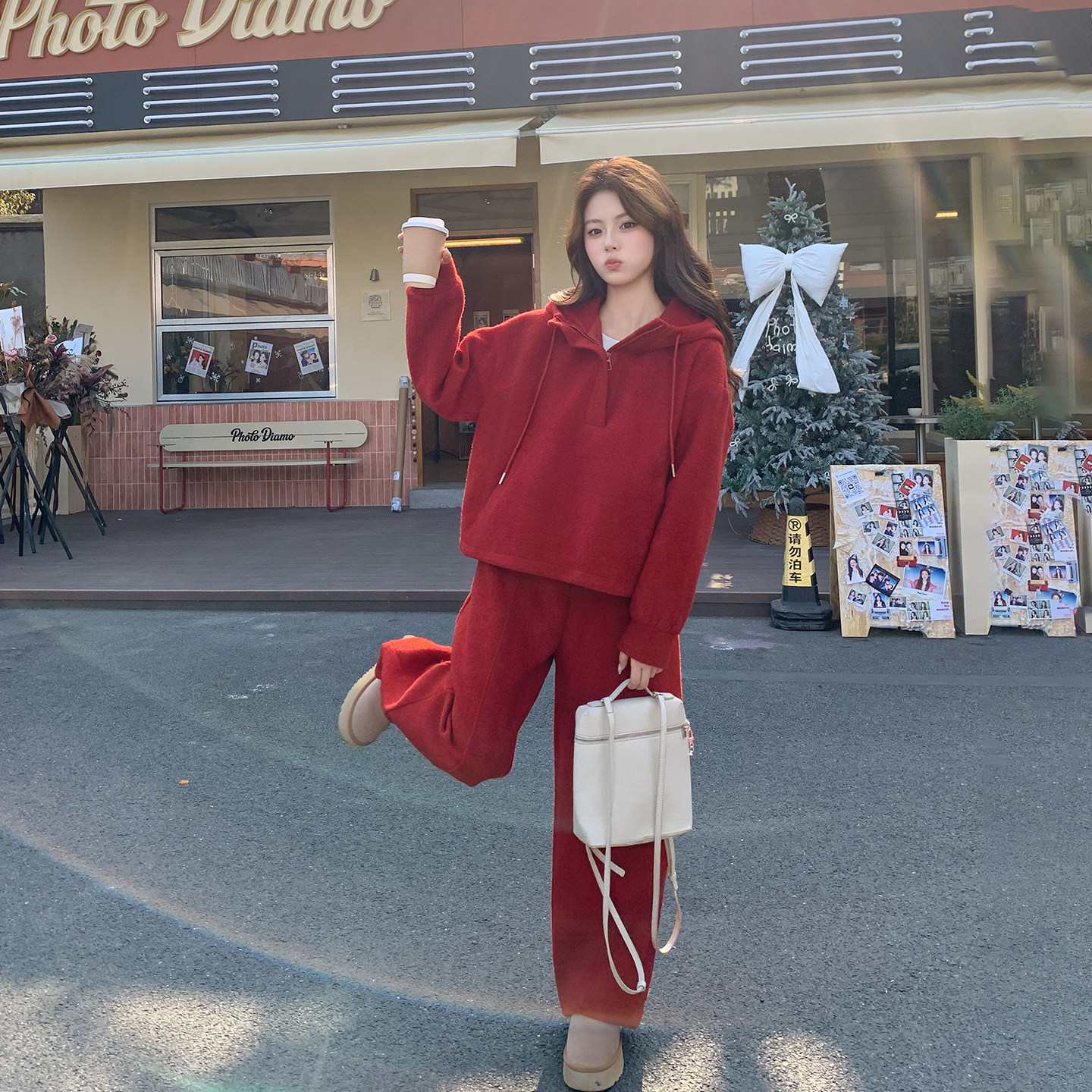 休闲甜美红色加绒加厚套装女冬季2025新款气质毛呢卫衣长裤两件套,淘宝优惠券,粉丝福利购,淘宝优惠卷