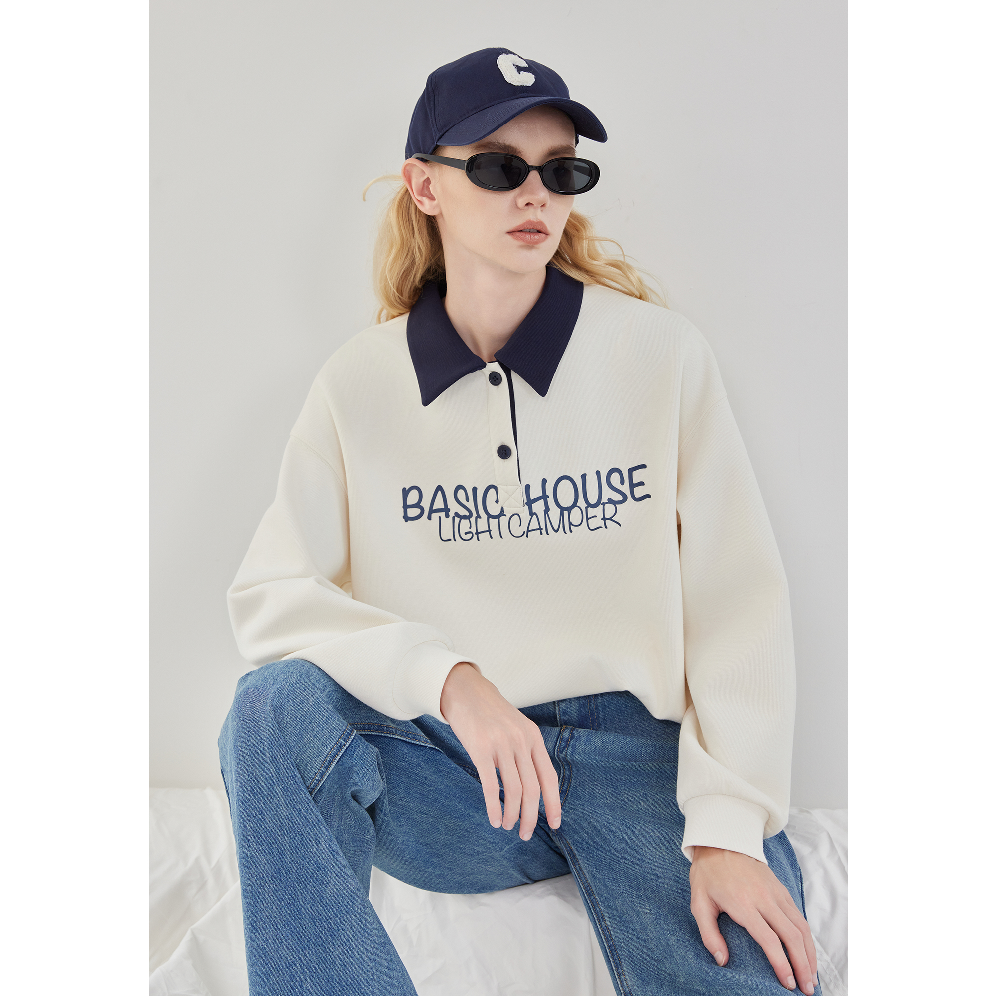 Basic House/百家好polo领卫衣女春季新款学院风米白色上衣-图1