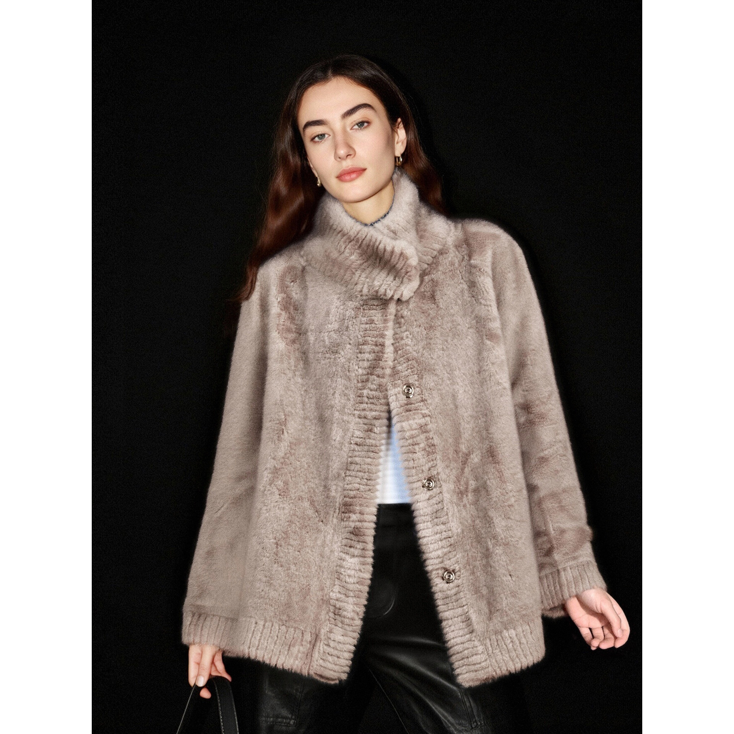 Basic House/百家好轻奢高级感环保皮草女冬季新款柔软毛茸茸外套 - 图1