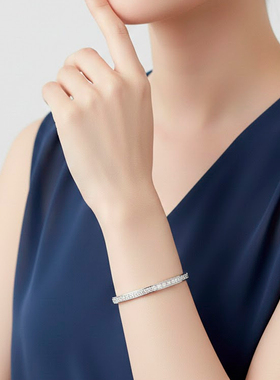 菲伊奇D色莫桑钻925银手镯