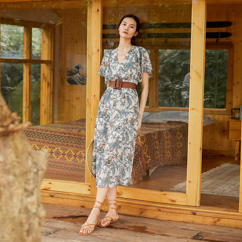 短袖连衣裙高腰显瘦遮肚子碎花裙子 sedate连衣裙