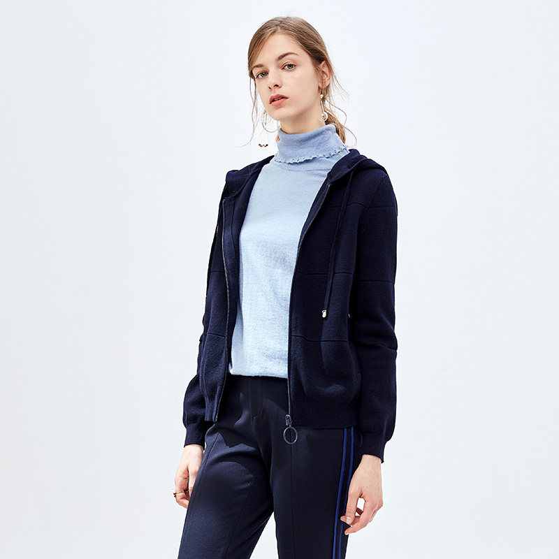 水云间纯黑色毛针织衫短外套卫衣 sedate短外套