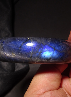 罕见水玉冰魄月光效应手饰拉长石