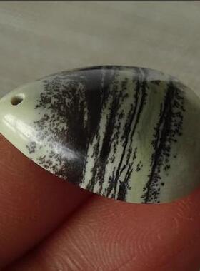 天然象形奇石和田玉伴生矿吊坠