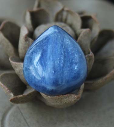 水玉冰魄天然蓝晶石吊坠蓝晶裸石 水玉冰魄项坠/吊坠