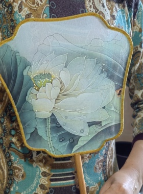纯手绘工笔花鸟画团扇定制荷花牡丹国画中国风圆形宫扇汉服舞蹈扇