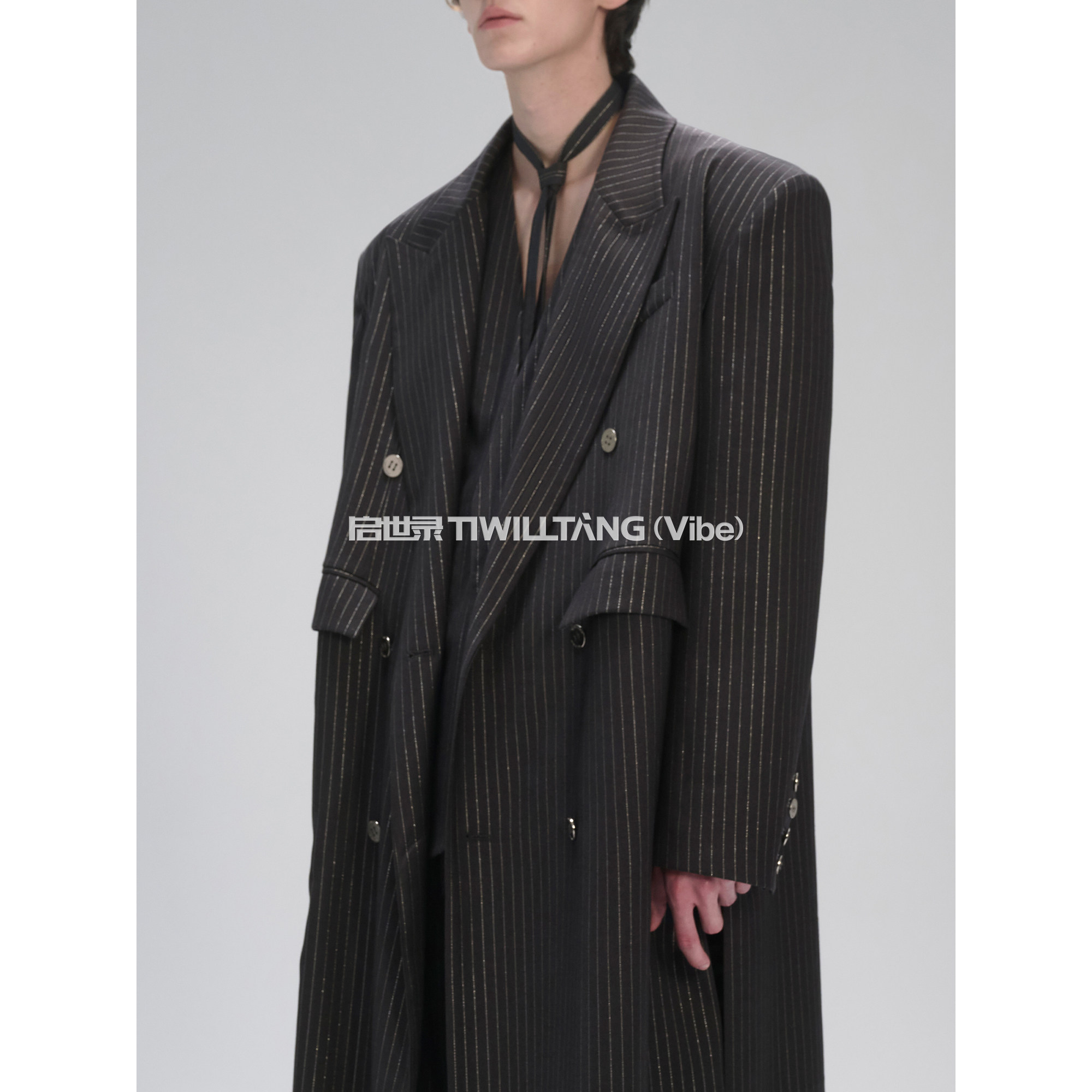 启世录TIWILLTANG“虚澜枕梦”暗月烟灰高奢条纹优雅西装慵懒长裤,淘宝优惠券,粉丝福利购,淘宝优惠卷