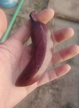 绿檀木紫檀木紫罗兰木料香蕉手把件水果把件儿童玩具木雕工艺品