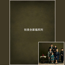 A family of three full family Foo photo background oil painting background cloth Jun Green creatine photo Write a real background paper Studios