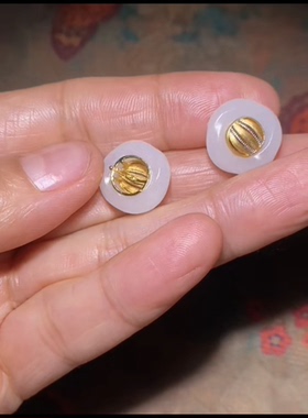 精品新疆和田玉籽料 乌斯环耳钉 一级白油润细腻18k金镶嵌 14.5mm