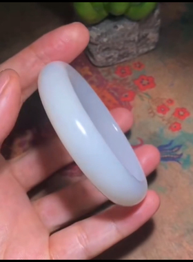 新疆和田玉白玉籽料手镯 一级白 年糕料 性价比高 53圈口 13*10MM