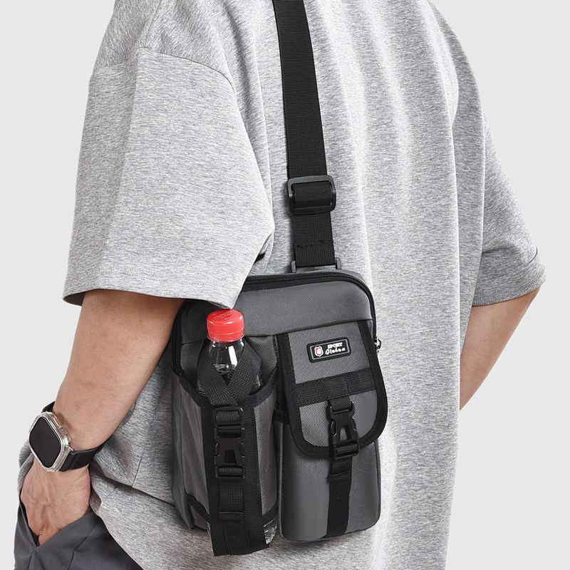 2025 new versatile men's external water cup bag