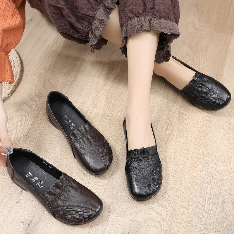 登云舒适复古一脚蹬妈妈鞋春秋款牛筋软底真皮女鞋中老年单鞋皮鞋,淘宝优惠券,粉丝福利购,淘宝优惠卷