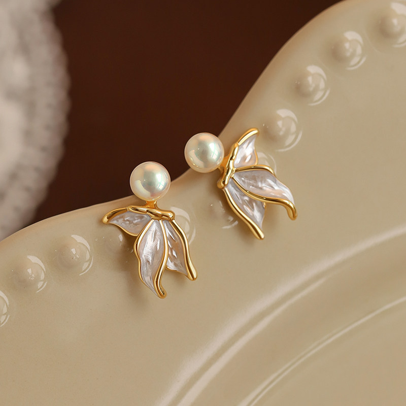 【巷南】999银珍珠鱼尾耳钉小众耳环2025新爆款轻奢高级感女耳饰,淘宝优惠券,粉丝福利购,淘宝优惠卷