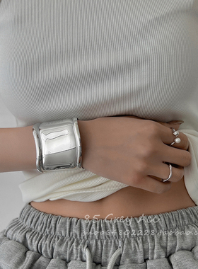 小众设计感宽边开口不规则手镯