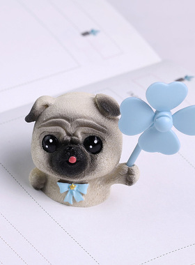 周边pug网红哈巴狗卡通风摆件