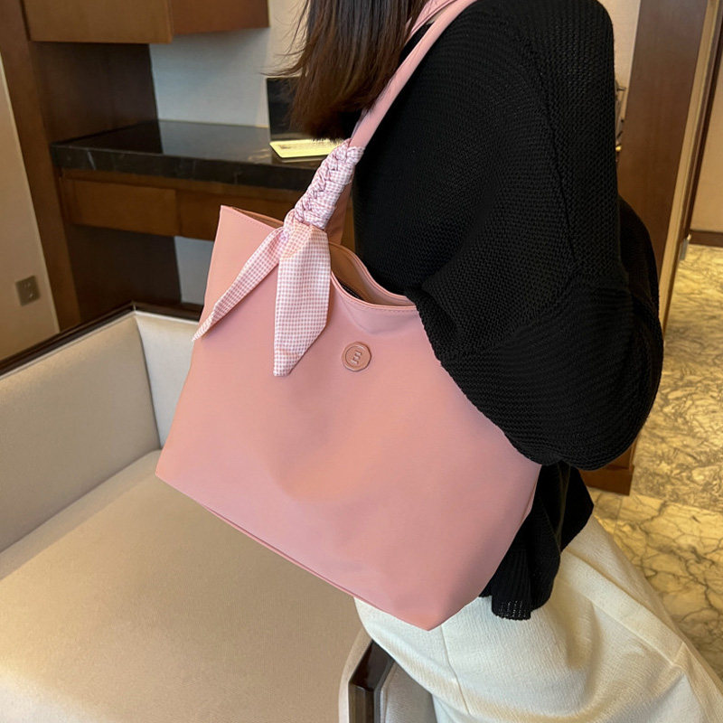 今年流行包包女丝巾2022新款潮时尚单肩包百搭小众通勤帆布托特包,淘宝优惠券,粉丝福利购,淘宝优惠卷