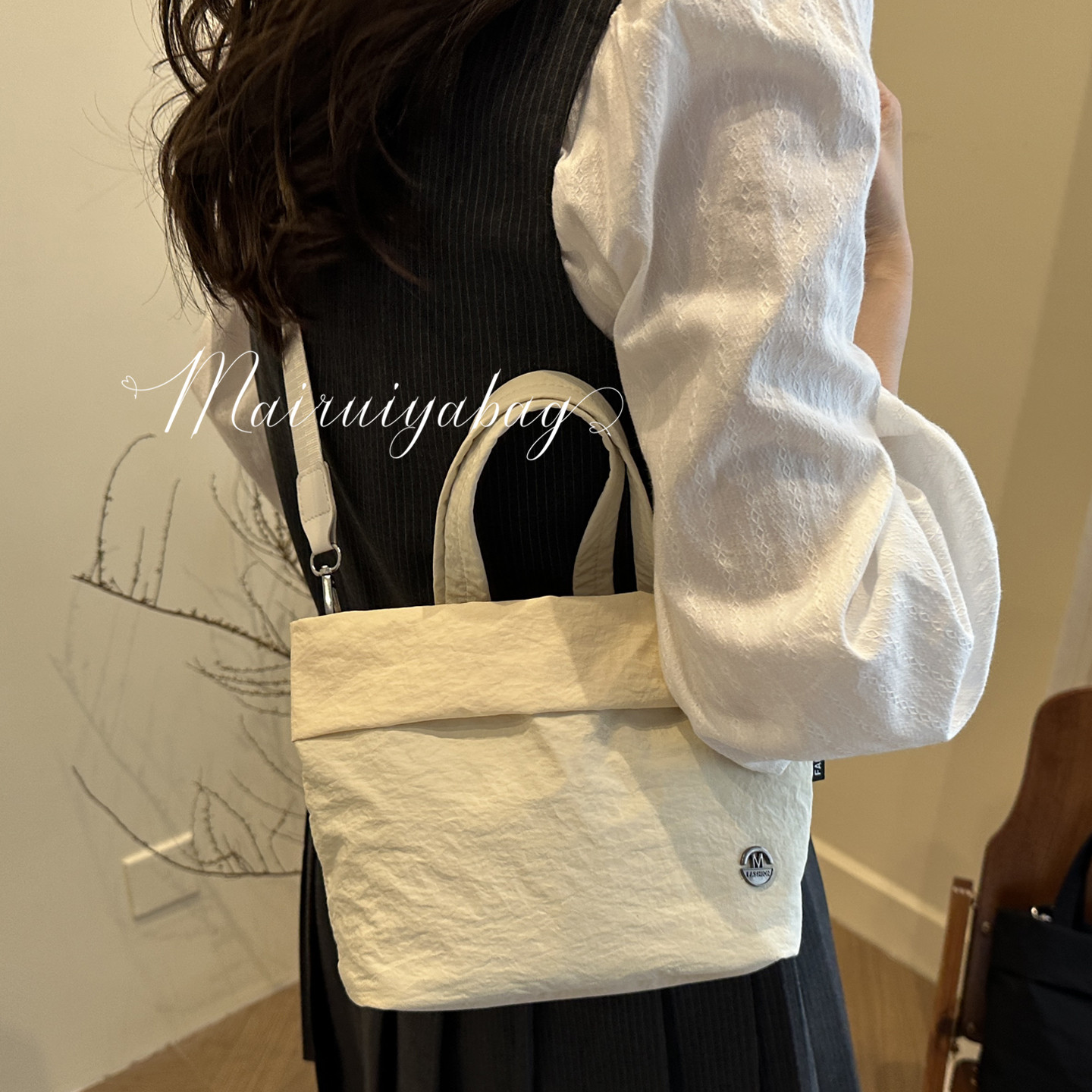 韩国尼龙帆布手提包包女2025新款潮时尚休闲托特百搭斜挎水桶包 - 图2