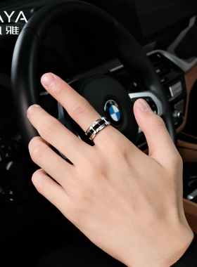 飒雅男士钨金简约戒指