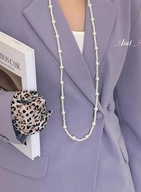 百搭长款毛衣链叠戴多层白色串珠