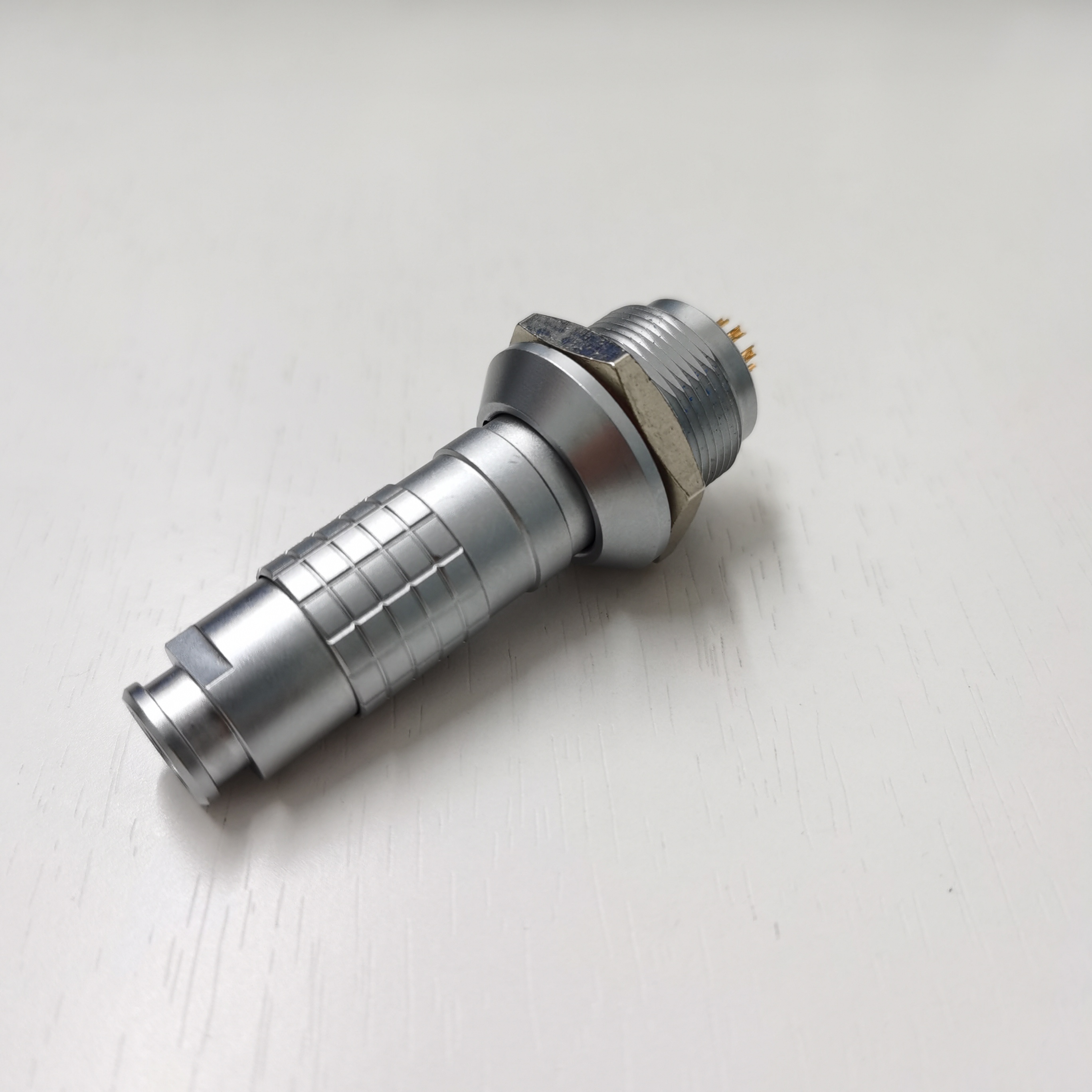 F104Z19K054-239 F104Z19K054-249 F104系列高密度微圆形连接器 - 图3