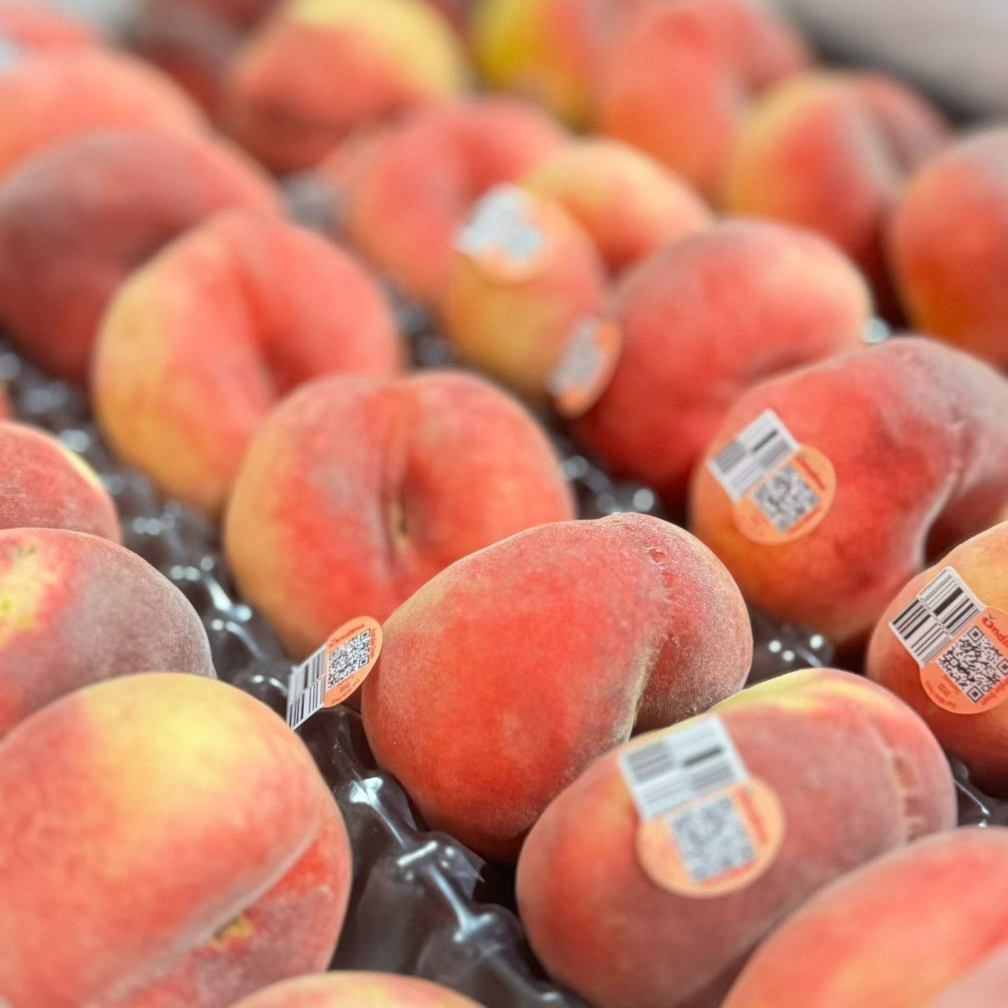 现货空运澳洲进口蟠桃毛桃新鲜水果桃子时令新鲜水果桃香浓郁,淘宝优惠券,粉丝福利购,淘宝优惠卷