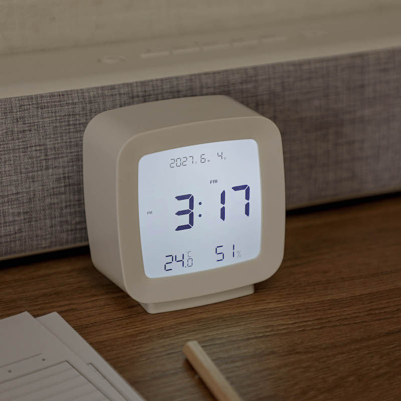 简约日系温柔早安闹钟声控背光LED台钟带日历 高颜值学生桌面时钟,淘宝优惠券,粉丝福利购,淘宝优惠卷