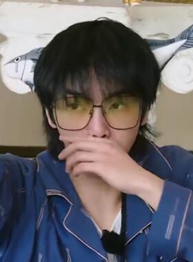 咸鱼搞怪风头箍发卡华晨宇同款