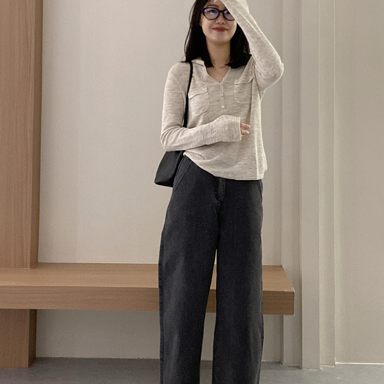 法式燕麦色polo领针织衫女秋冬高级感气质毛衣内搭打底衫v领上衣 - 图2