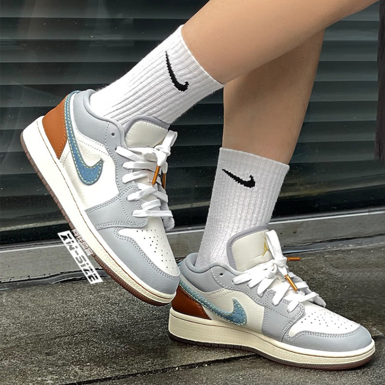 向往体育Nike/耐克Air Jordan女子白蓝复古运动篮球鞋FZ5046-041 - 图2