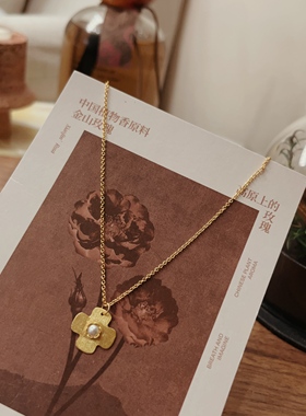 天然淡水珍珠珍珠镀金花朵耳环