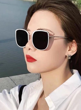 奶白色bibi男女gm墨镜大框