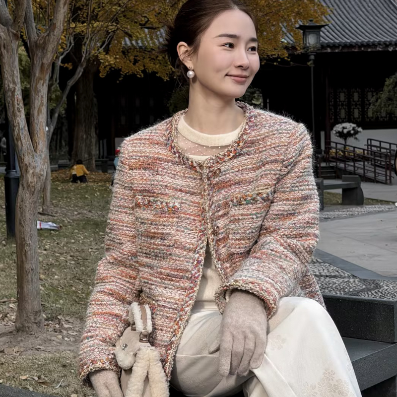 邱莹莹HELA AOMI “提花牛仔.加绒版”莱赛尔53%提花设计牛仔裤 - 图1