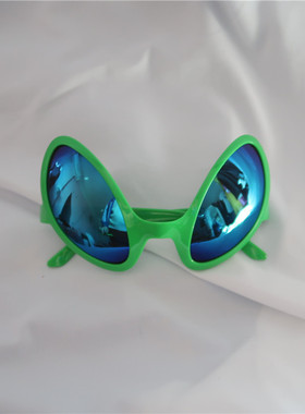 绿色少女心复古风气氛蹦迪墨镜