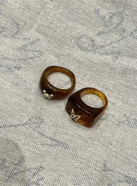 蝴蝶元素玳瑁色戒指复古法式