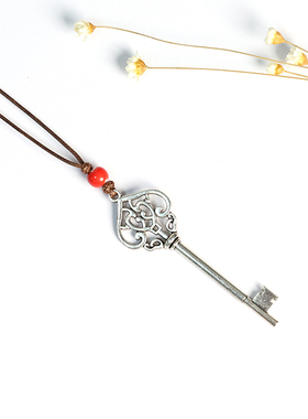 忆童年时光钥匙吊坠简约怀旧古风项链个性创意毛衣链女长款配饰品