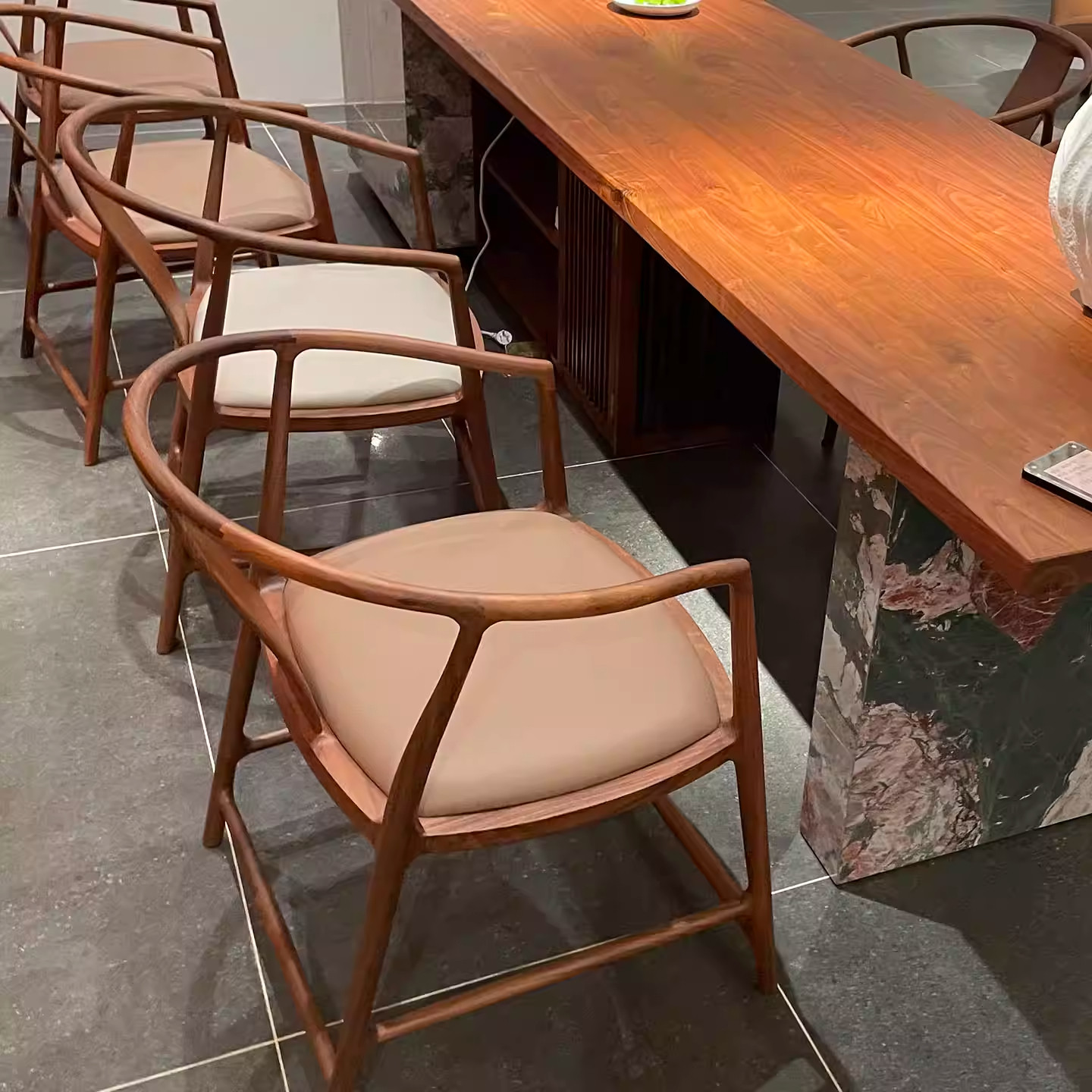 2026新款客厅高端黑胡桃木茶桌烧水壶一体嵌入式无界实木茶台,淘宝优惠券,粉丝福利购,淘宝优惠卷