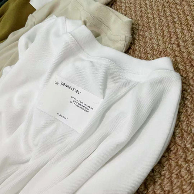 Women's high-quality spring and autumn long-sleeved T-shirt with letters on the back, loose, slim, versatile, round-neck, solid color bottoming shirt, cotton