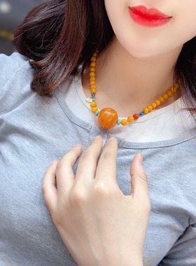 天然老蜡圆珠锁骨链项链满蜜枣红色老蜡妖花尺寸26毫米总重25克