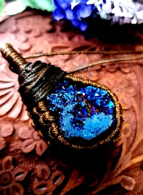 原石手工编织腊绳吊坠