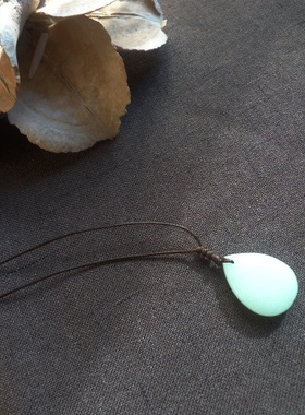 阿福珠宝 天然夜光石大水滴编织吊坠蜡绳项链