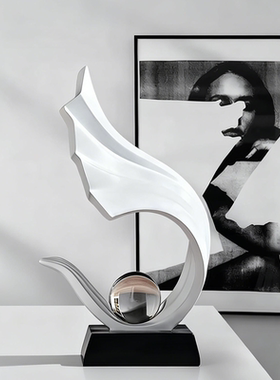 现代轻奢北欧高级感酒柜摆件