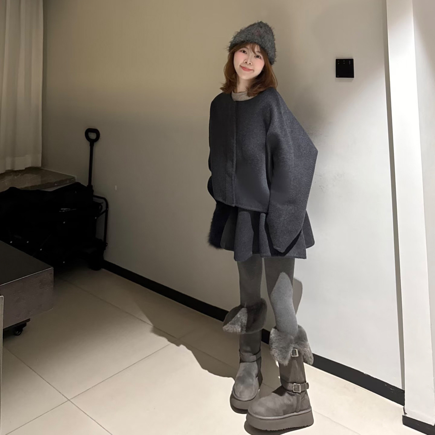 韩系灰色毛呢套装女秋冬季围脖外套半身裙三件套小个子高腰显瘦,淘宝优惠券,粉丝福利购,淘宝优惠卷